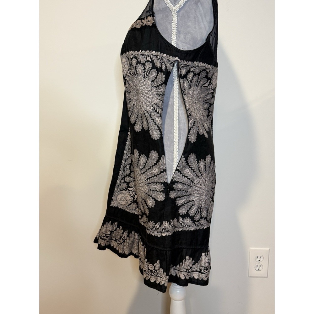 FREE People Linen Blend Black Taupe Embroidered Peacock Mini Boho Dress Sz 12 - Picture 7 of 10
